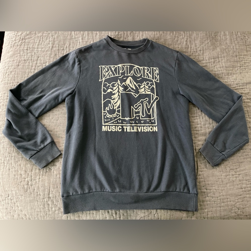 MTV Explore Viacom Int’l Graphic Crewneck Sweatshirt Gray Medium Retro 80s 90s